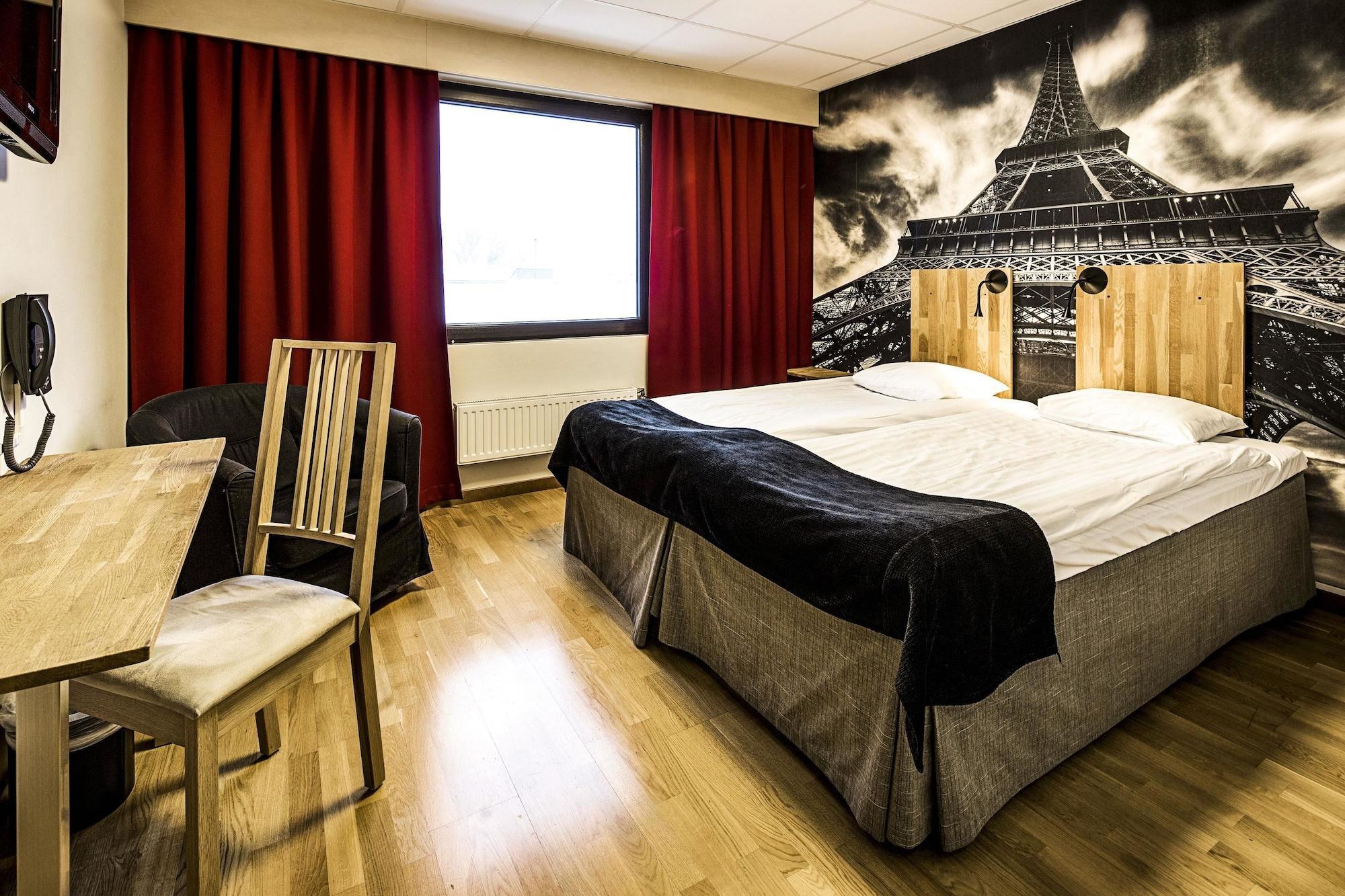 Home Hotel Bristol Arvika Dış mekan fotoğraf