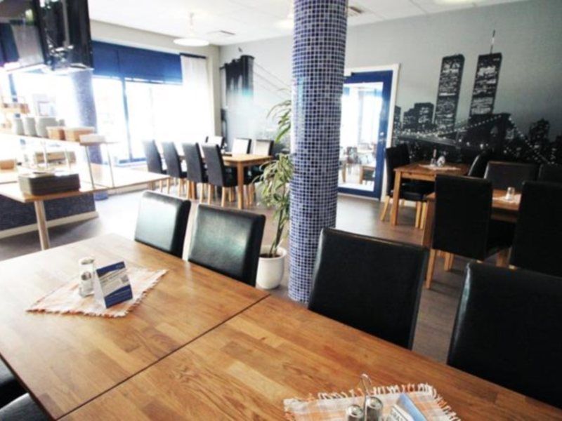 Home Hotel Bristol Arvika Dış mekan fotoğraf